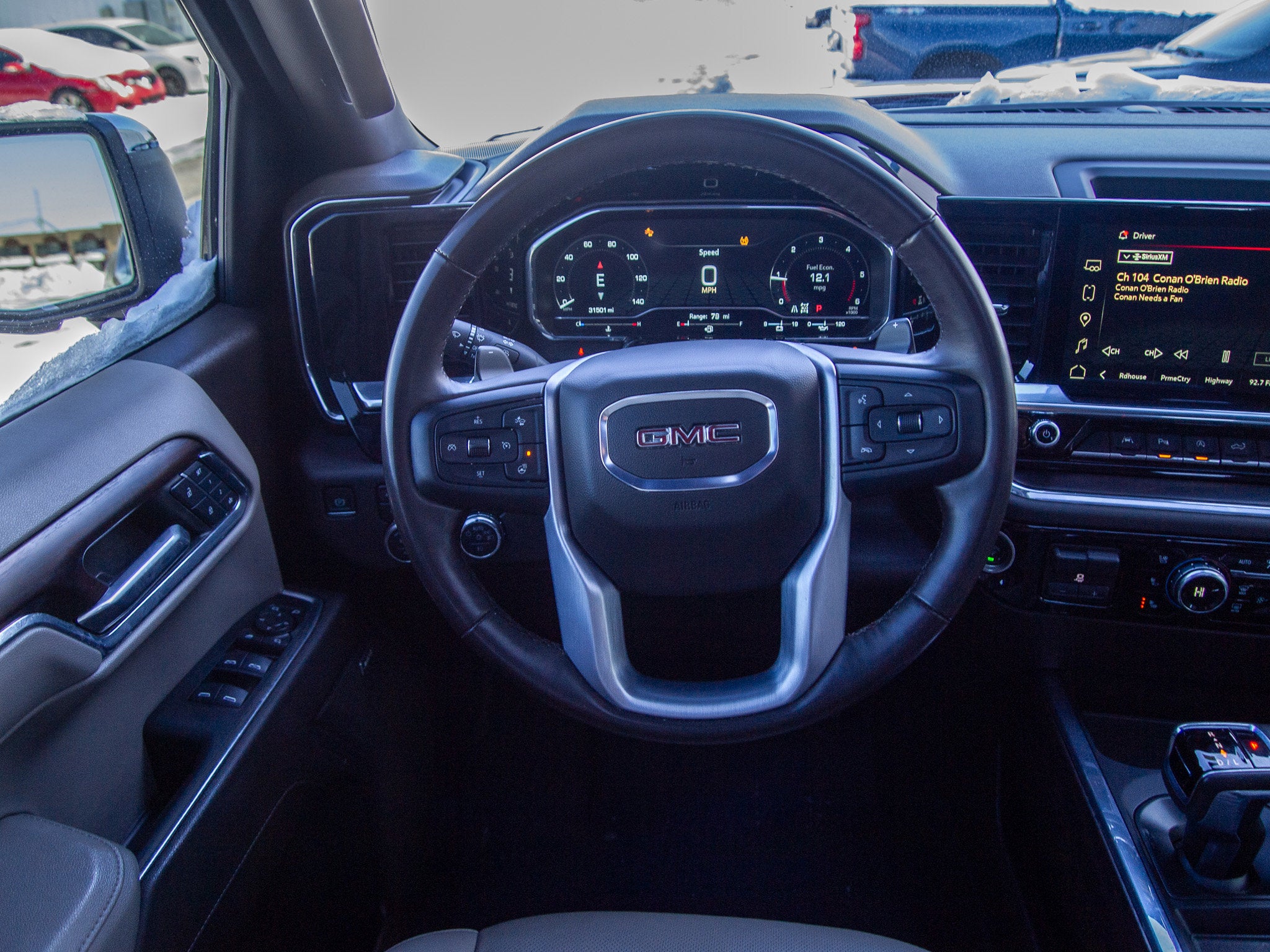 2024 GMC Sierra 1500 SLT