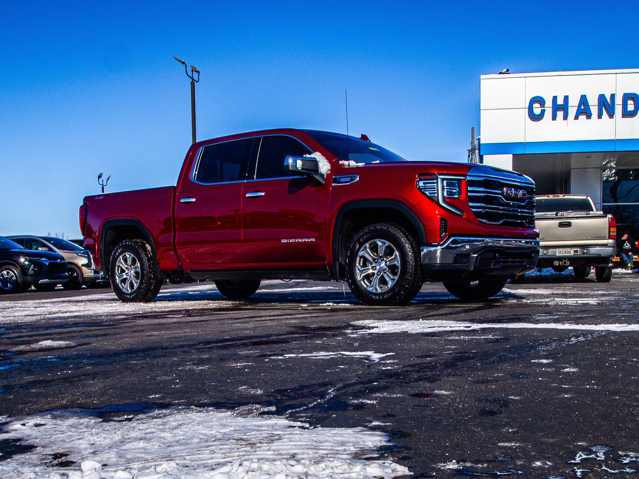2024 GMC Sierra 1500 SLT