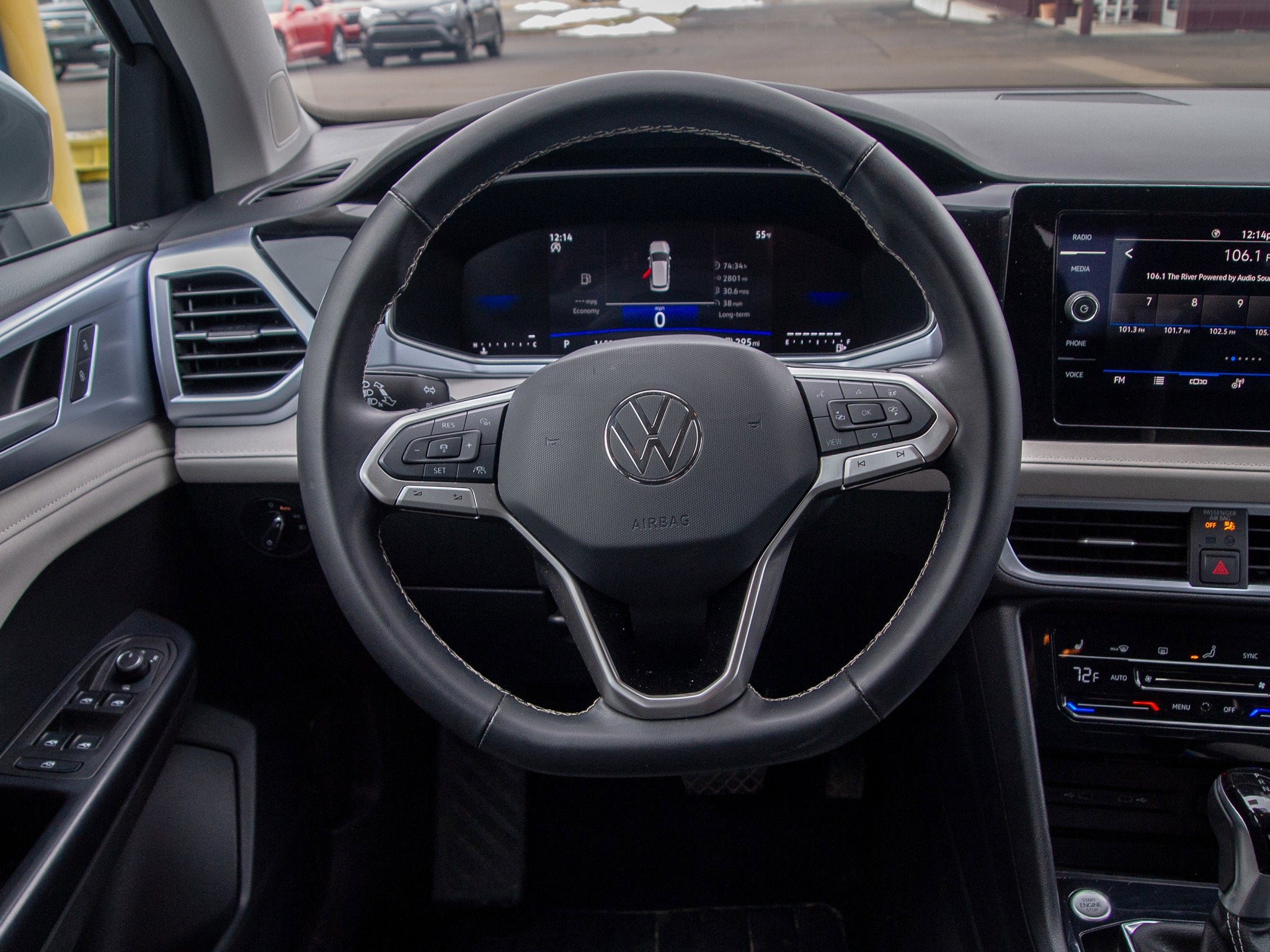 2025 Volkswagen Taos SE