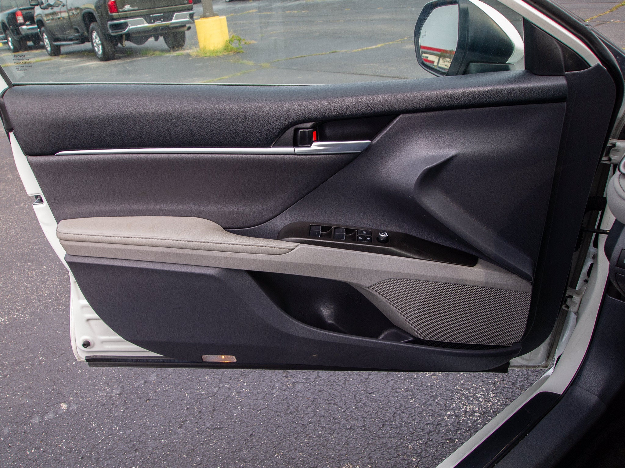 2023 Toyota Camry XLE V6