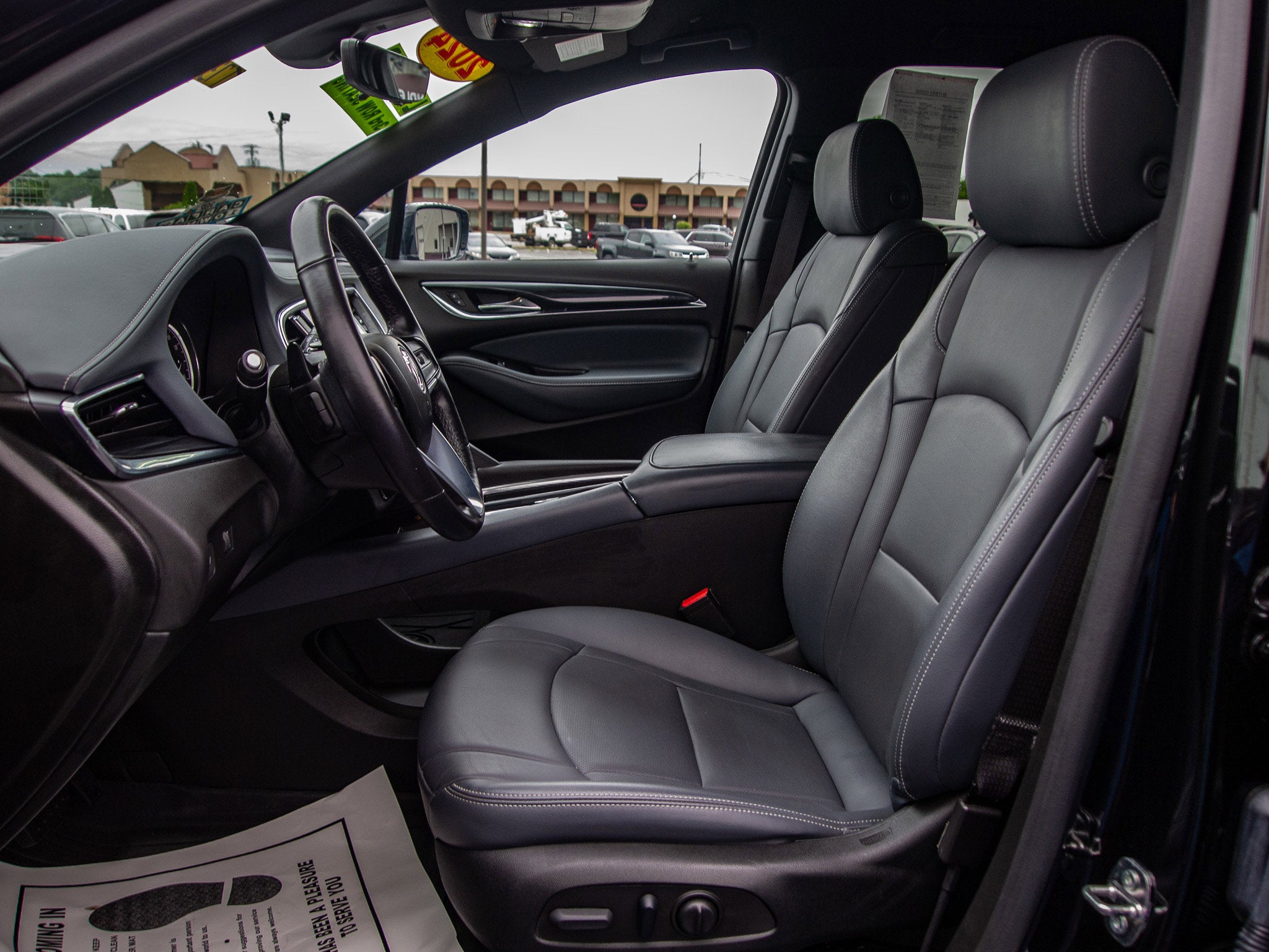 2024 Buick Enclave Essence