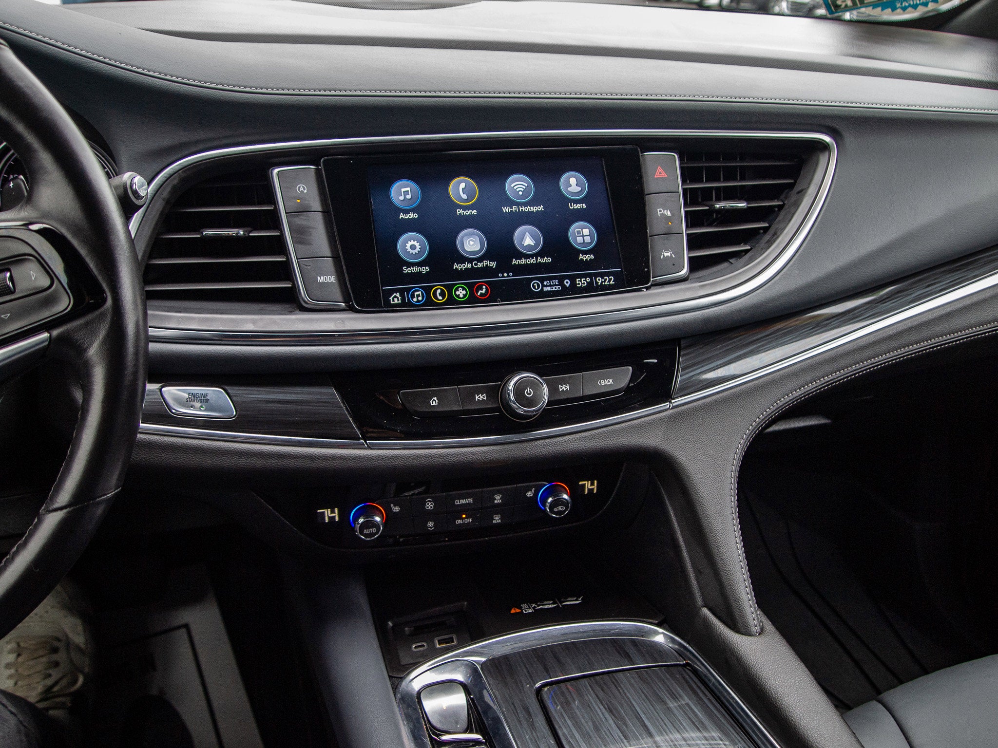 2024 Buick Enclave Essence