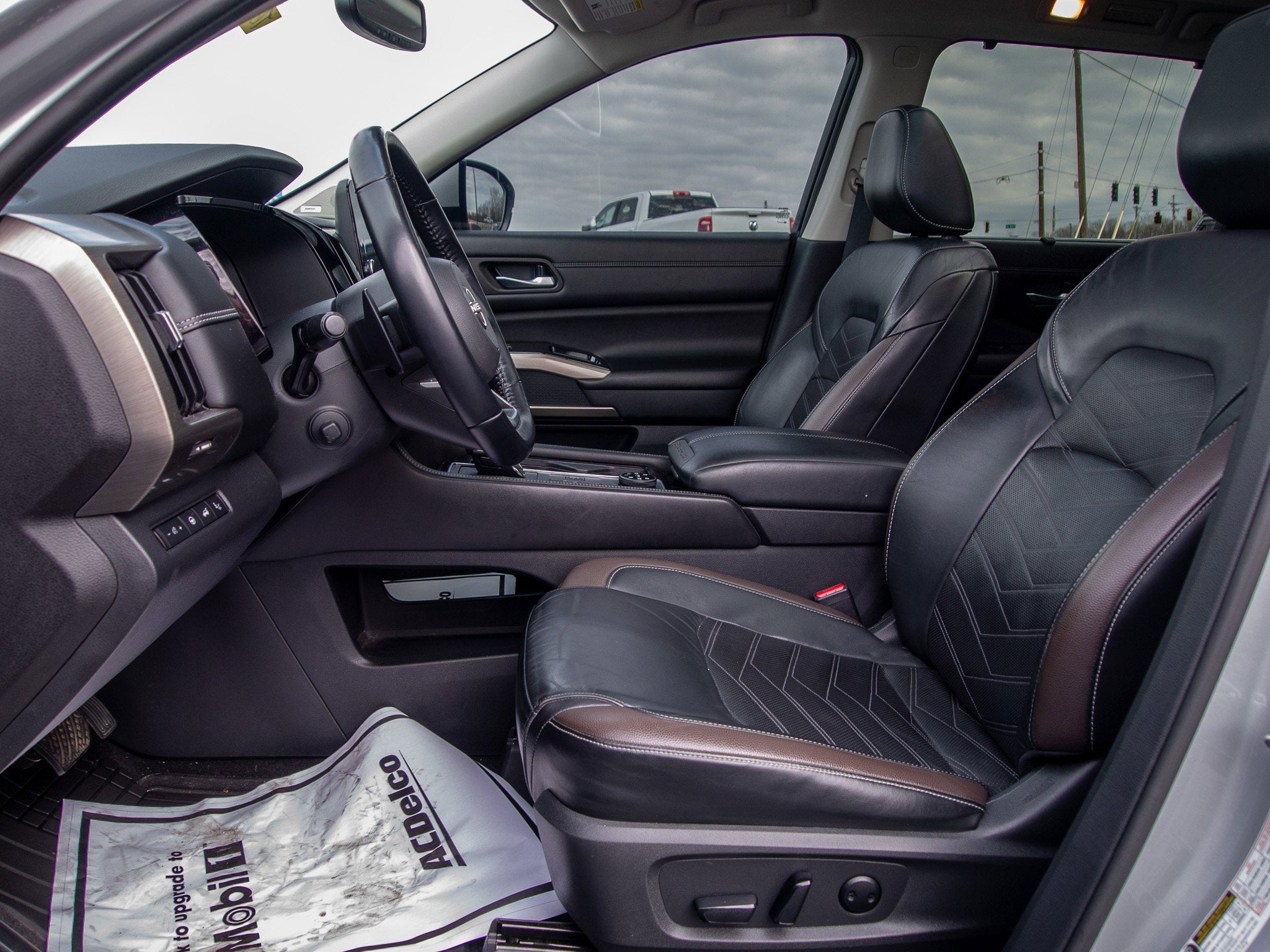 2022 Nissan Pathfinder Platinum