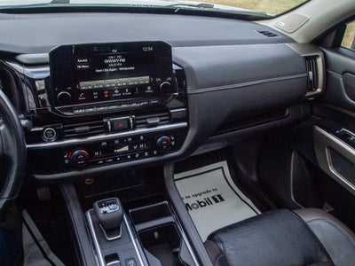 2022 Nissan Pathfinder Platinum