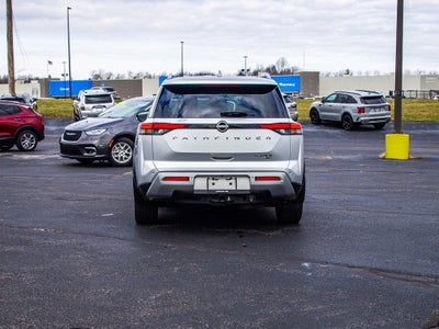 2022 Nissan Pathfinder Platinum