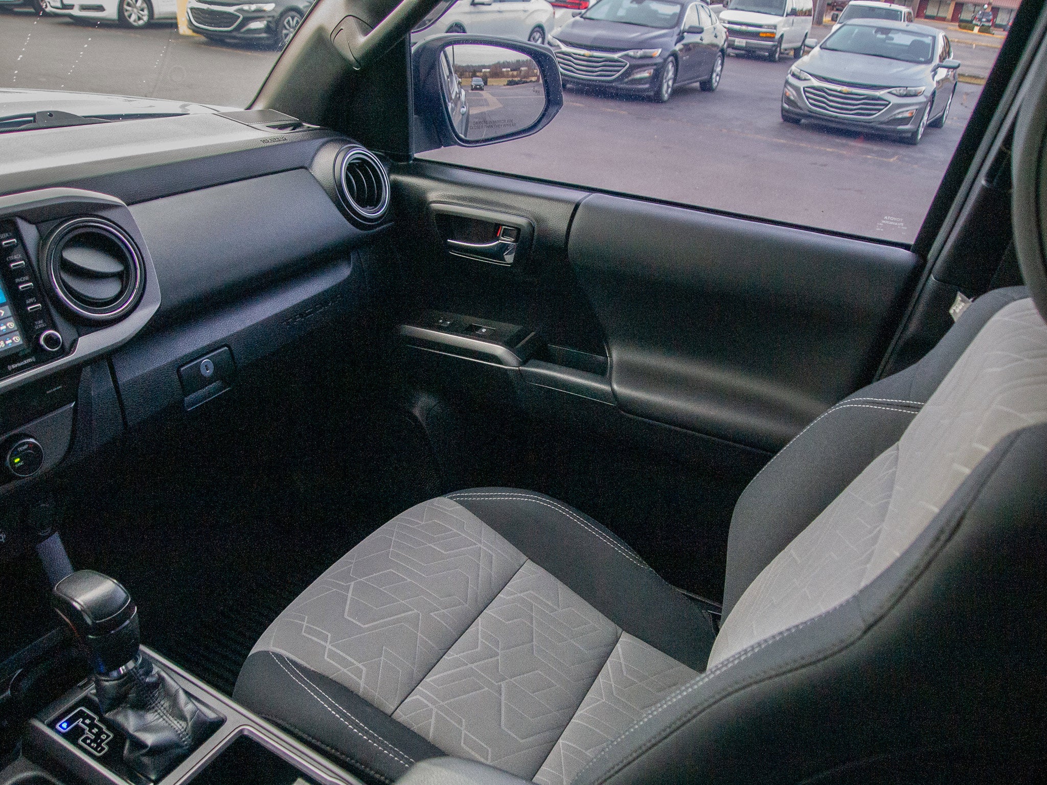 2021 Toyota Tacoma 4WD SR