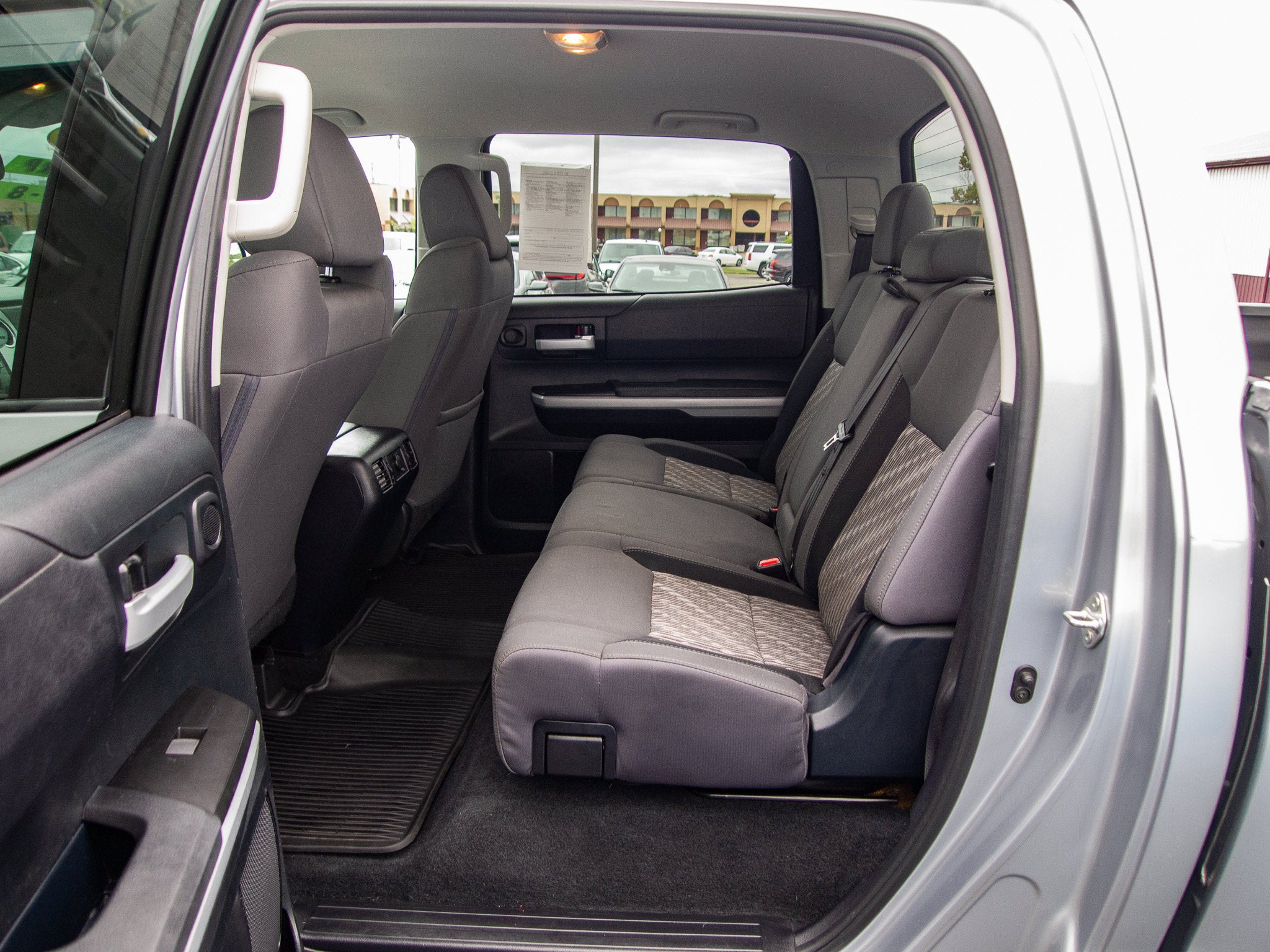 2018 Toyota Tundra 4WD SR5
