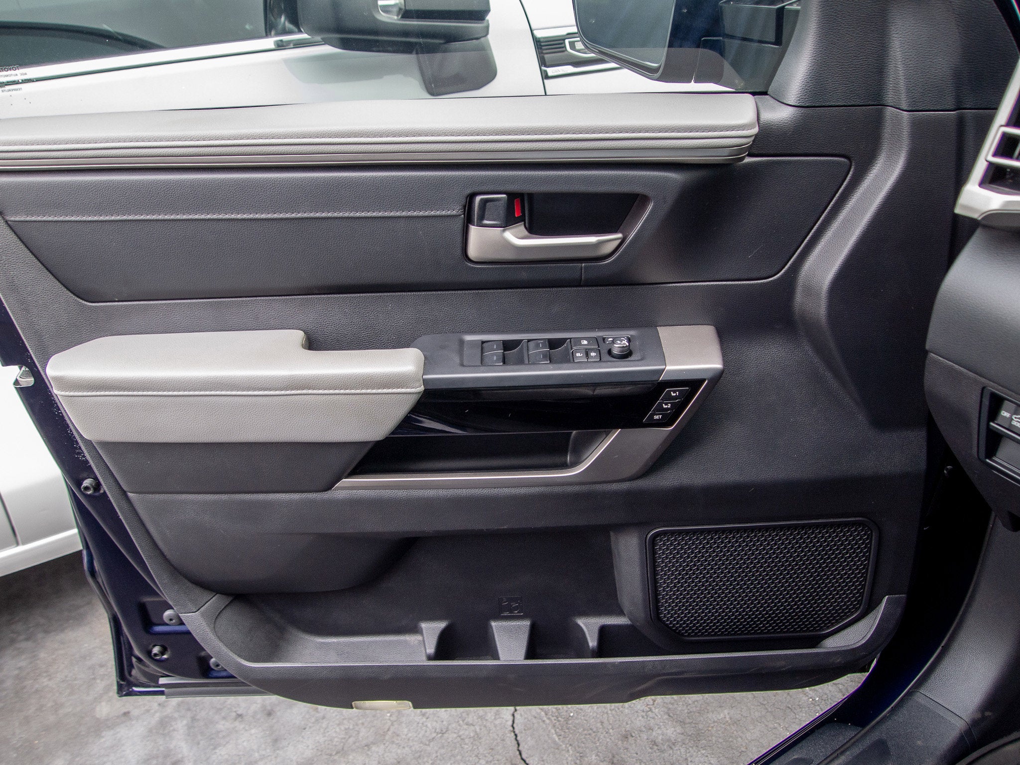 2024 Toyota Tundra 4WD Limited