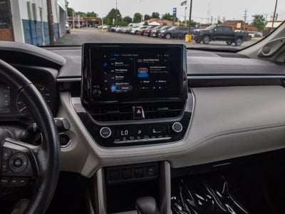 2023 Toyota Corolla Cross LE