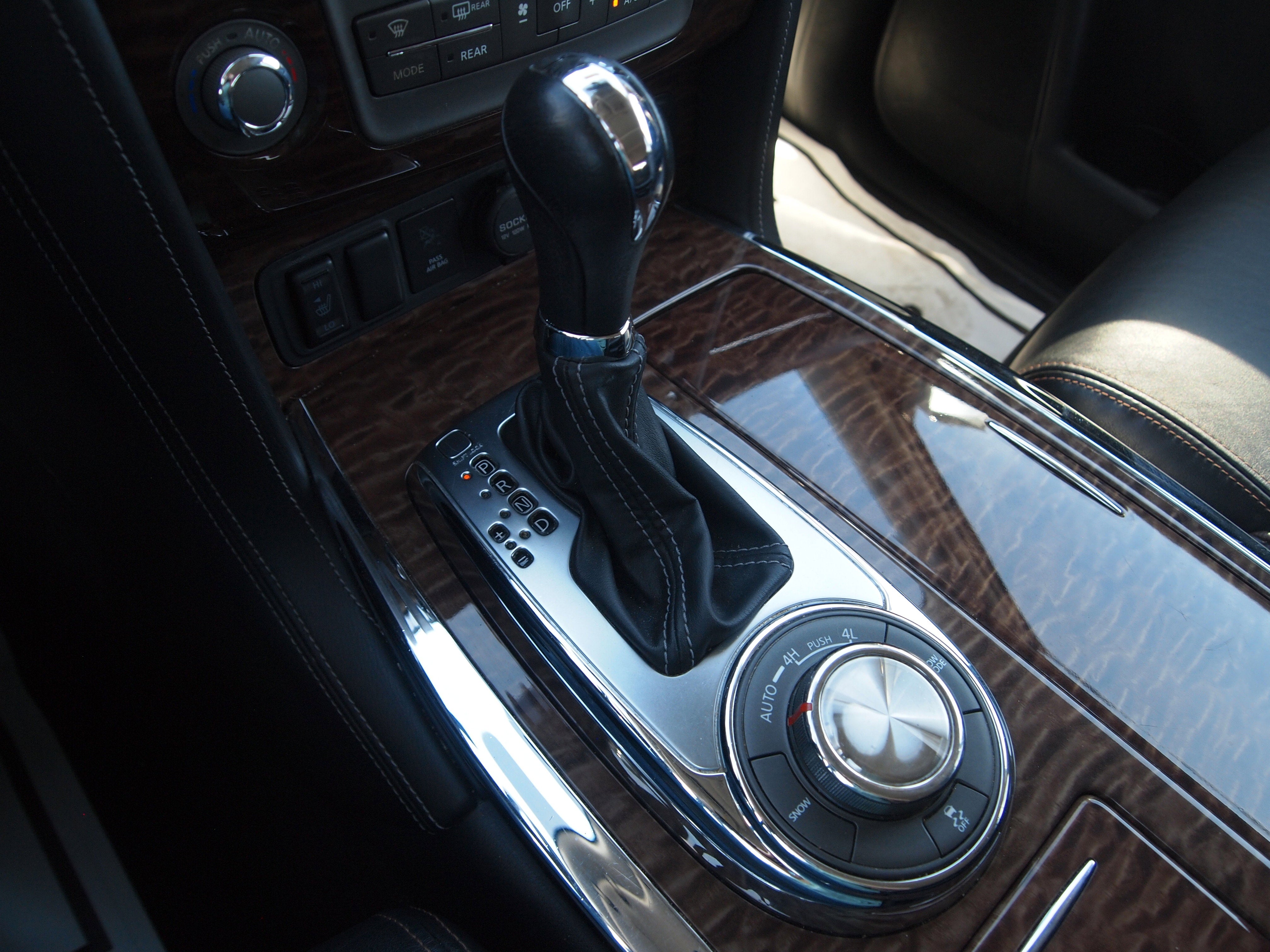 2019 Nissan Armada SL