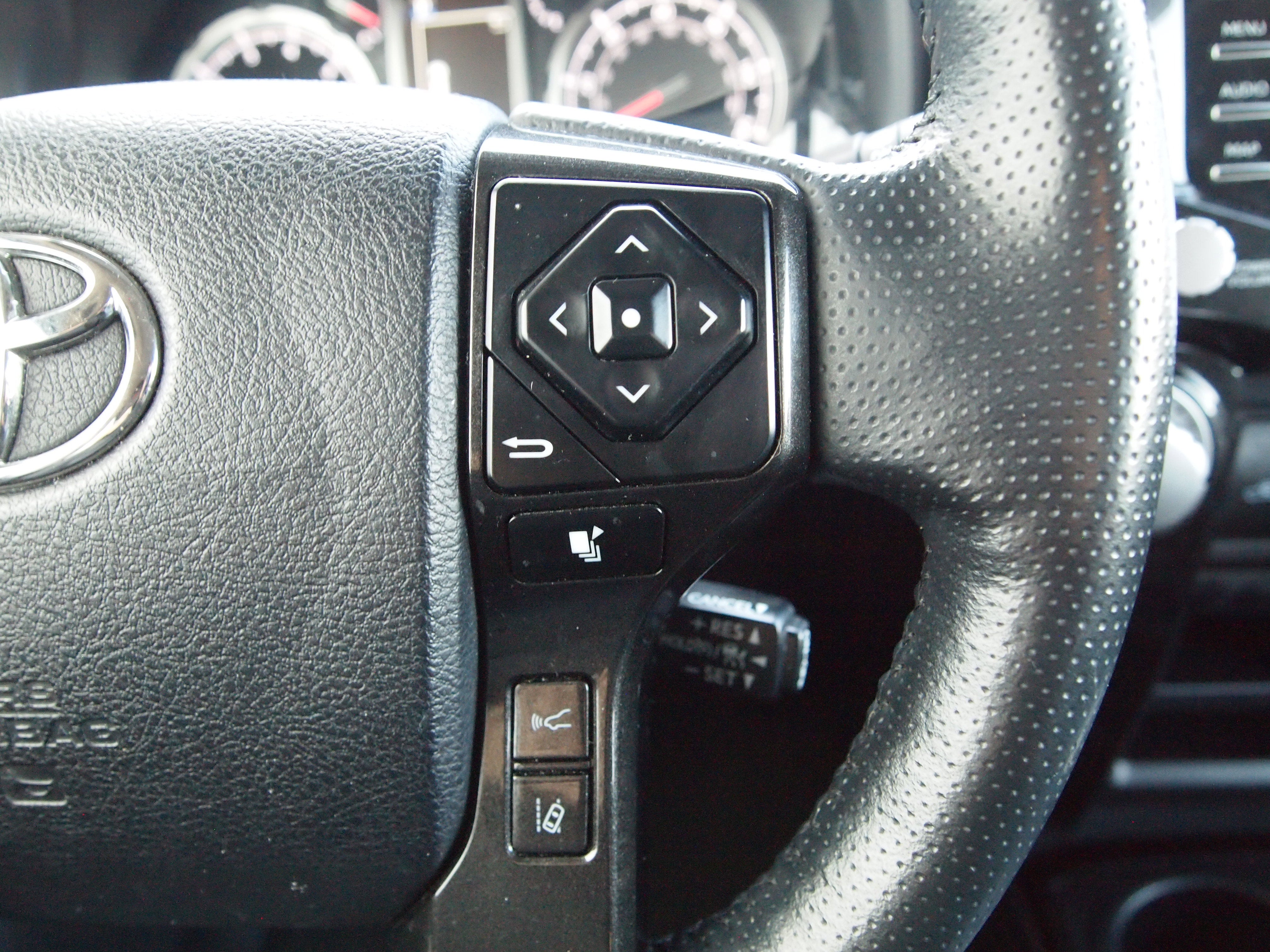 2024 Toyota 4Runner TRD Off Road