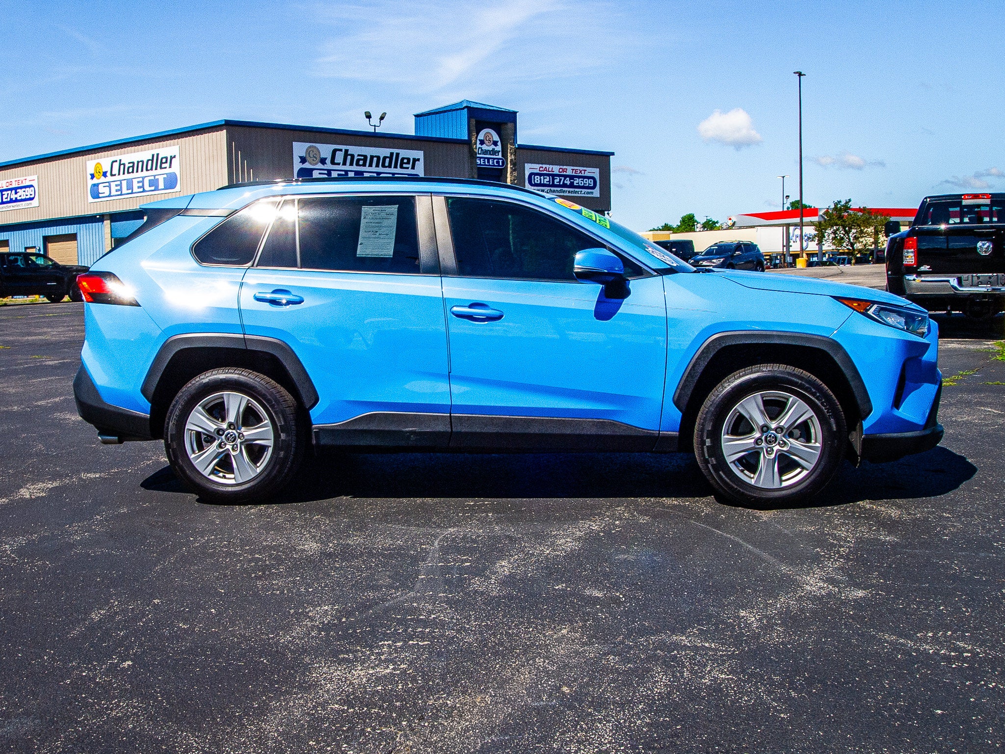 2021 Toyota RAV4 XLE