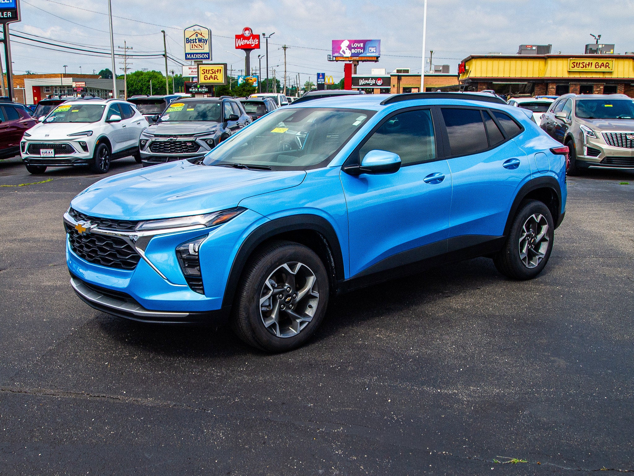 2025 Chevrolet Trax LT