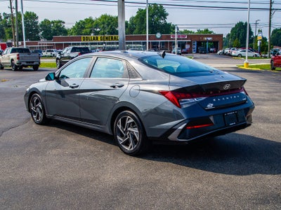 2024 Hyundai Elantra Limited