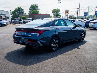 2024 Hyundai Elantra Limited