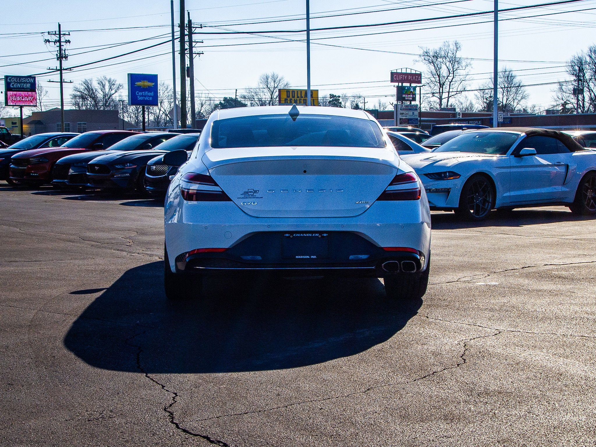 2023 Genesis G70 2.0T