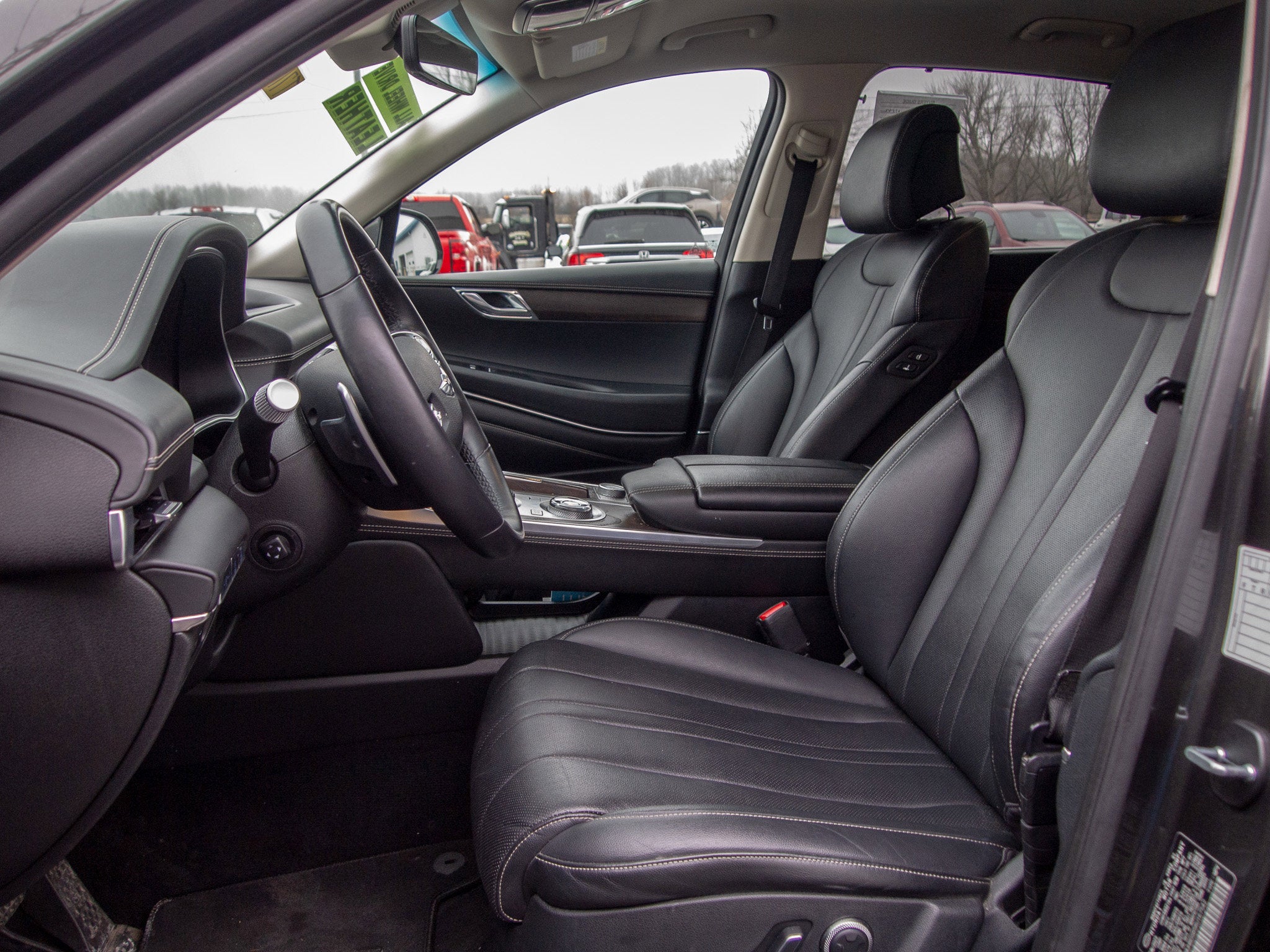 2024 Genesis GV80 Base