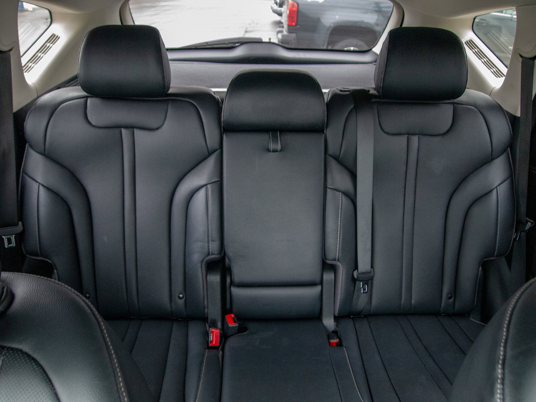 2024 Genesis GV80 Base