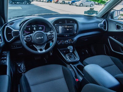 2025 Kia Soul LX