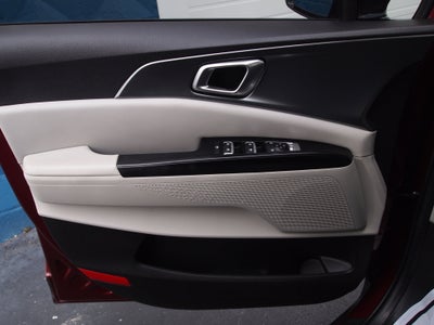 2023 Kia Carnival LX