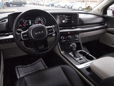 2023 Kia Carnival LX