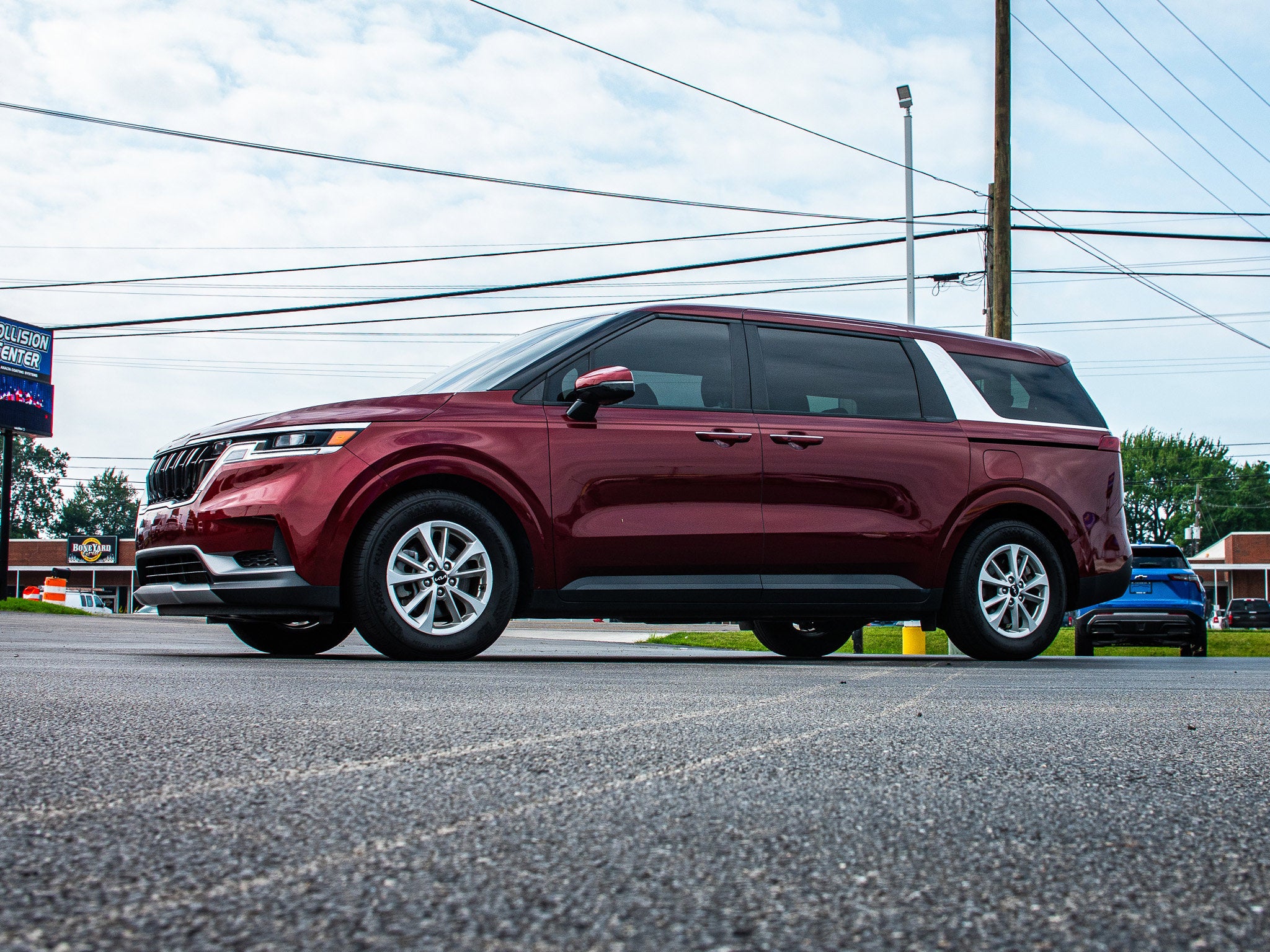 2023 Kia Carnival LX