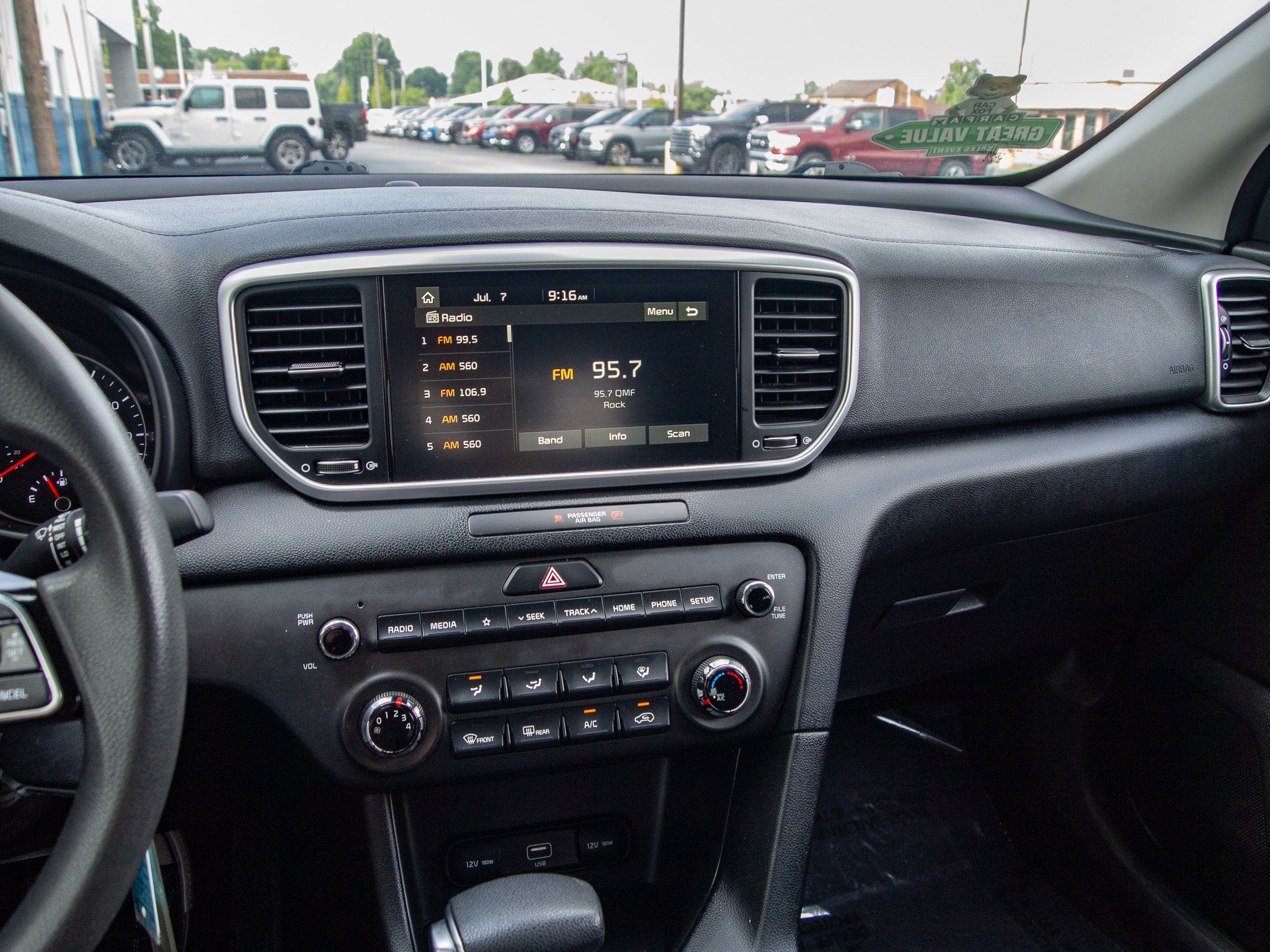 2022 Kia Sportage LX