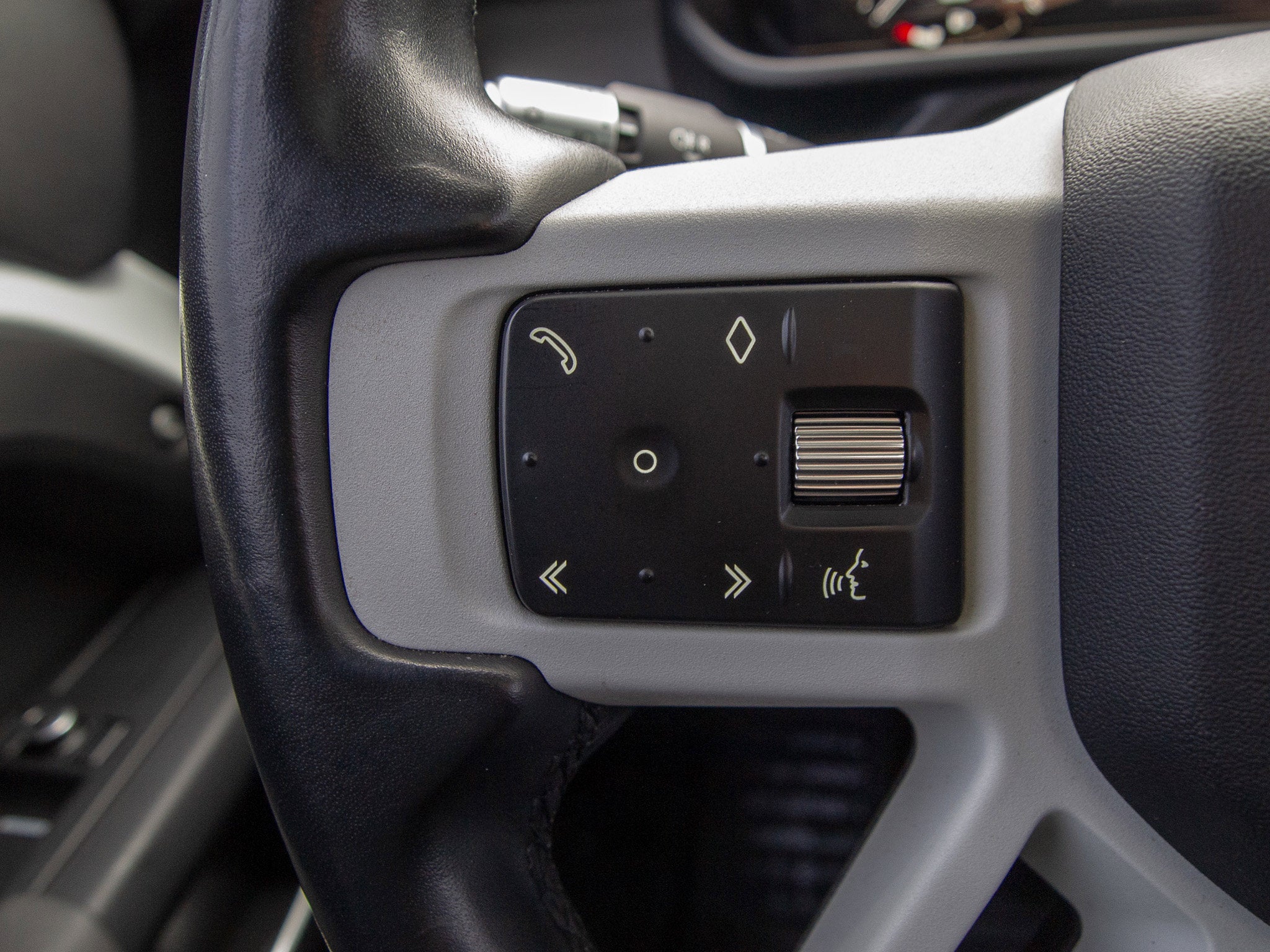 2020 Land Rover Defender S