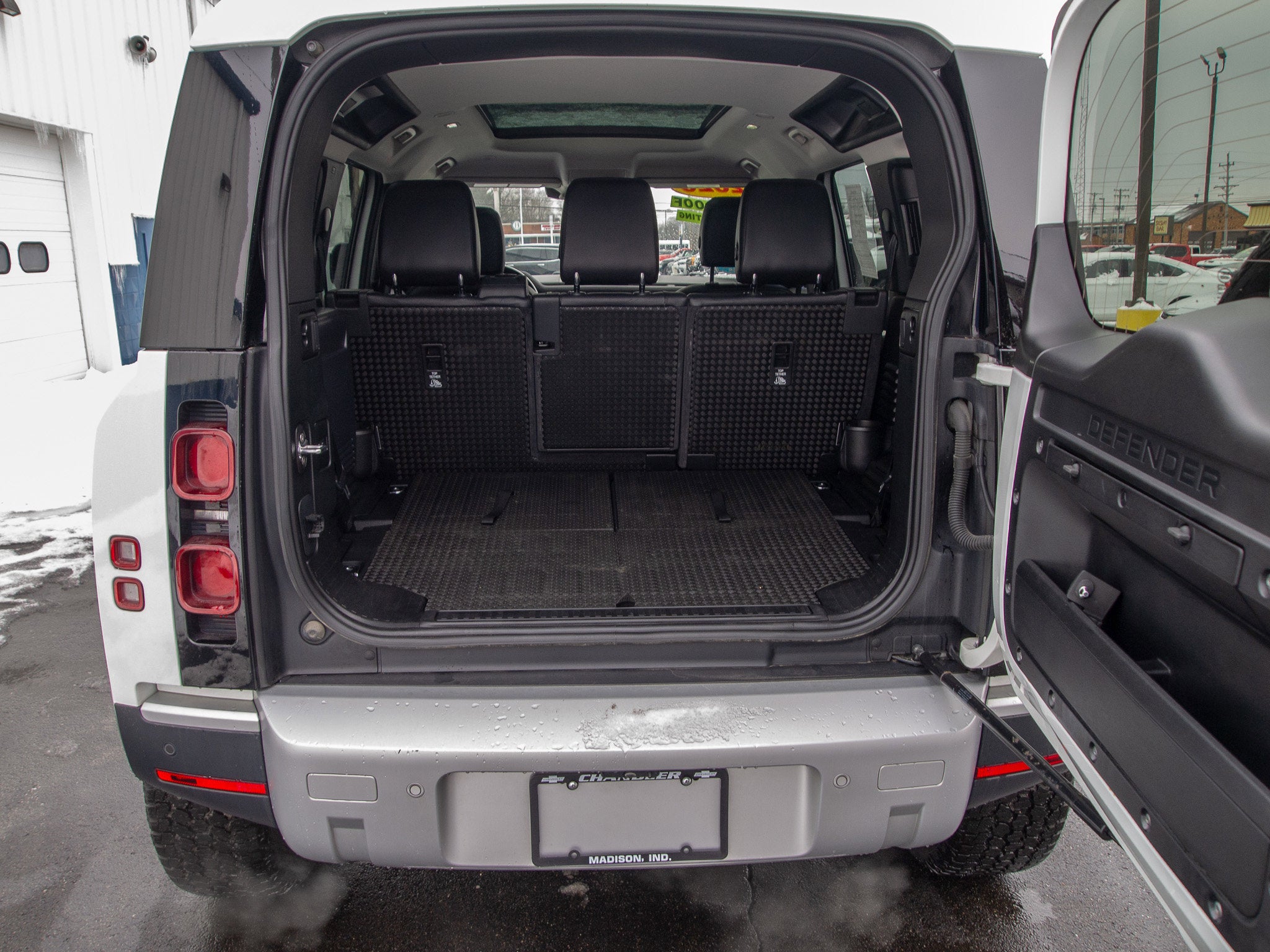 2020 Land Rover Defender S