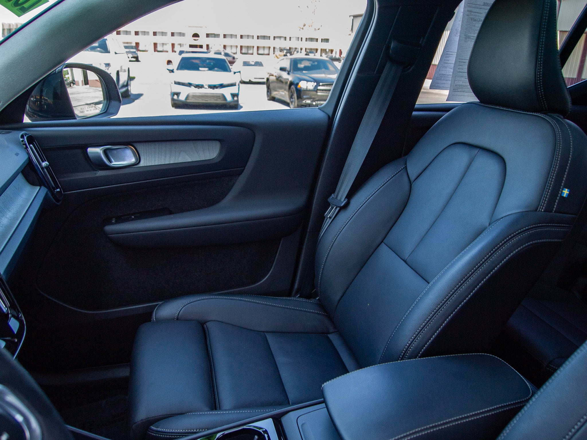 2026 Volvo XC40 Plus