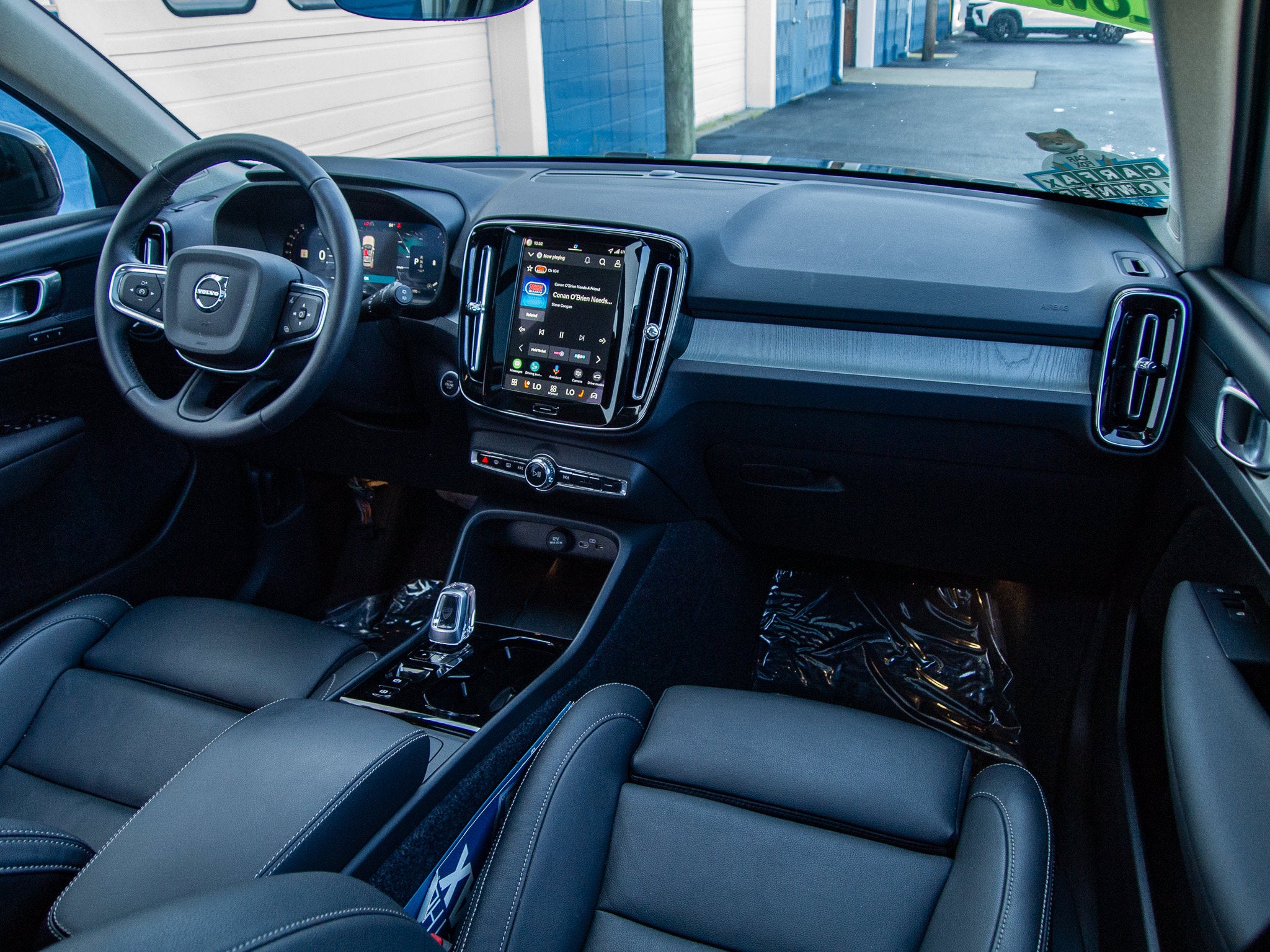 2026 Volvo XC40 Plus